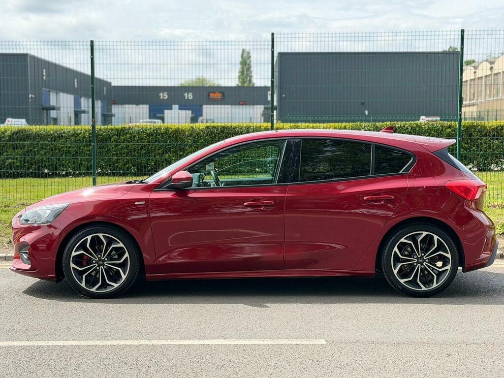 Ford Focus Hatchback 1.5 Ecoblue St-line X Euro 6 Ss VU68YTT Red #5