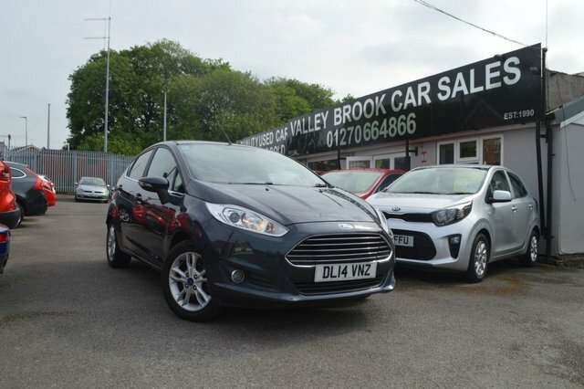 Ford Fiesta 1.0T Ecoboost Zetec Hatchback Eu Grey