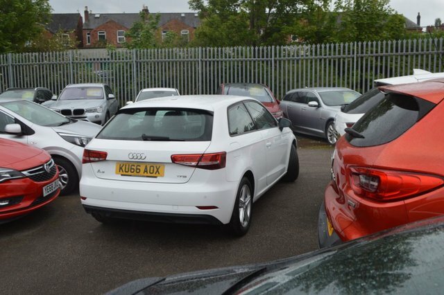 Audi A3 1.4 Tfsi Cod Se Hatchback Euro 6 KU66AOX White #5