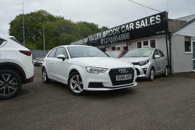 Audi A3 1.4 Tfsi Cod Se Hatchback Euro 6 White