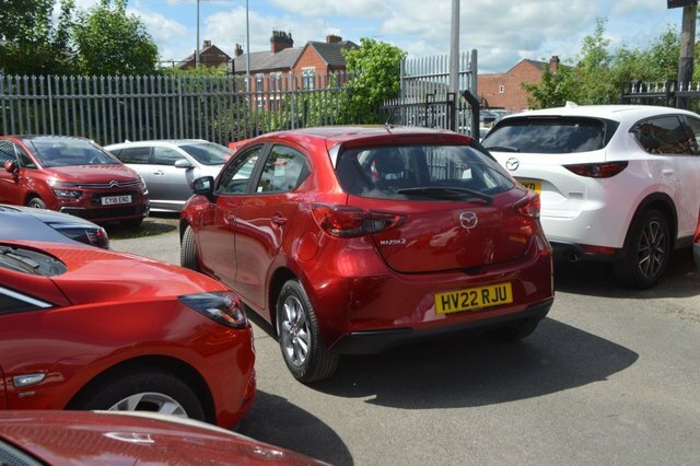 Mazda 2 1.5 E-skyactiv G Mhev Mhev Se-l Hatchback Petr HV22RJU Red #4