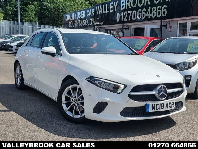 Mercedes-Benz A Class 1.5 A180d Sport Executive Hatchback 7 White