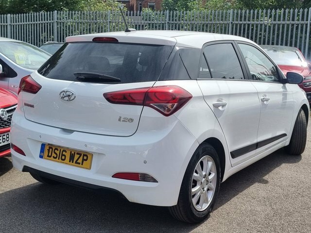 Hyundai I20 1.2 Go Hatchback Euro 6 84 Ps DS16WZP White #6