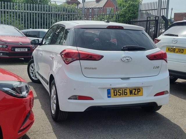 Hyundai I20 1.2 Go Hatchback Euro 6 84 Ps DS16WZP White #4