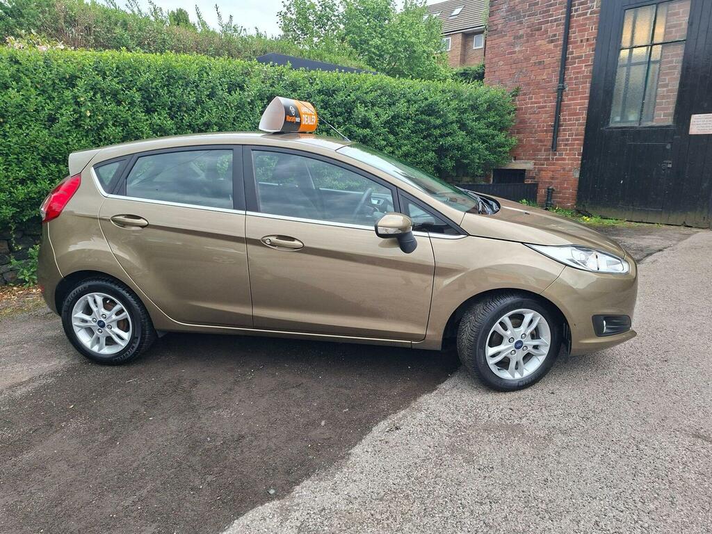 Ford Fiesta Hatchback 1.25 Zetec Euro 6 201515 SA15TKZ Gold #6