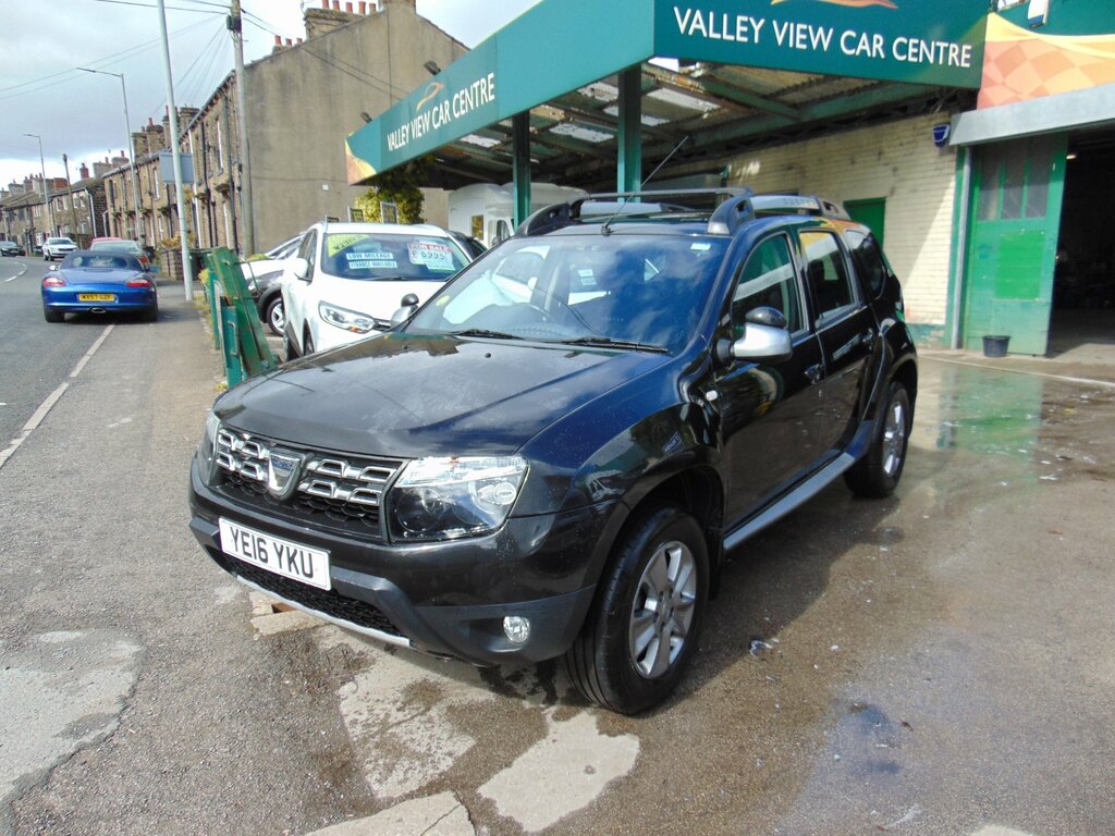 Dacia Duster 1.5 Dci Laureate Suv 4Wd Euro 6 YE16YKU Black #2