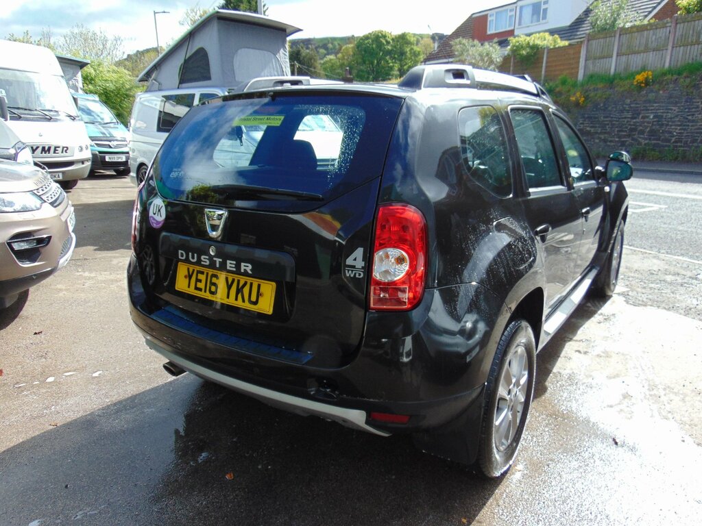 Dacia Duster 1.5 Dci Laureate Suv 4Wd Euro 6 YE16YKU Black #4