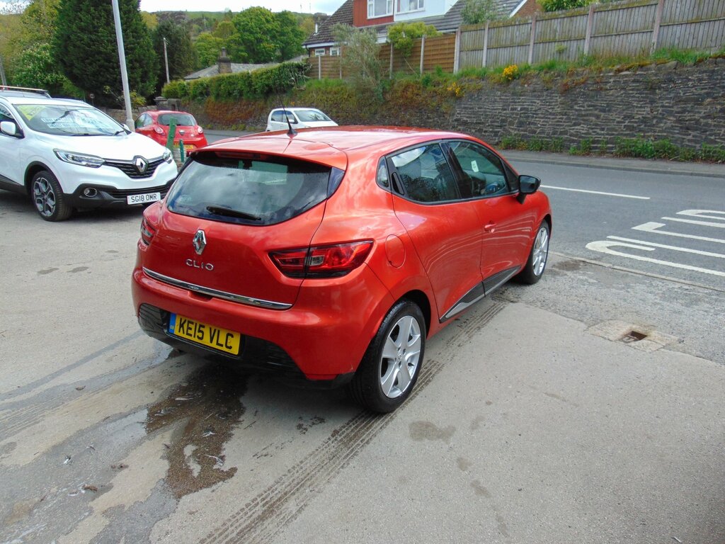 Renault Clio 1.2 16V Dynamique Medianav Hatchback Ma KE15VLC Red #3