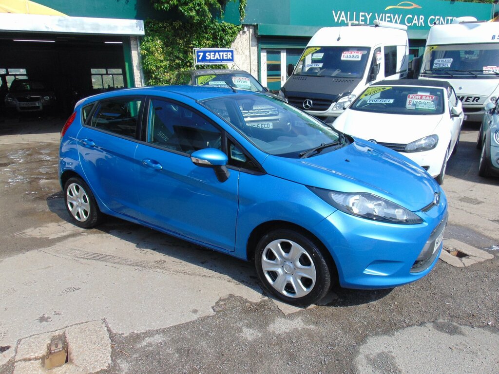 Ford Fiesta 1.25 Style Hatchback 133 Gkm Blue