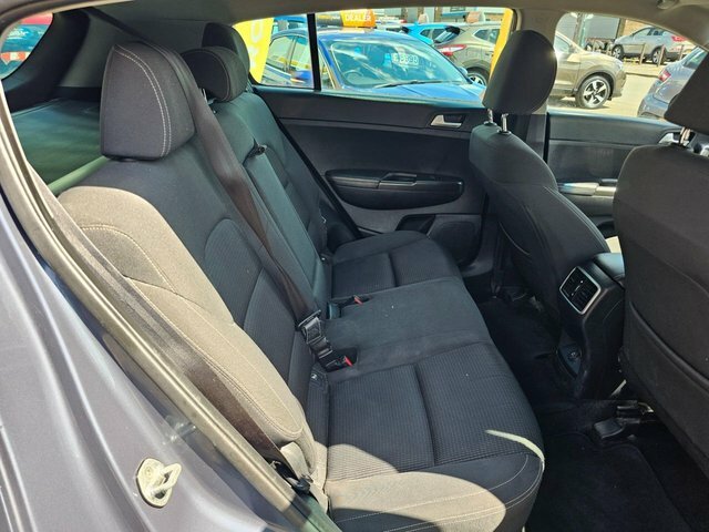 Kia Sportage 2016 1.7 Crdi 2 Suv Euro 6 Ss YE16HSJ Blue #6