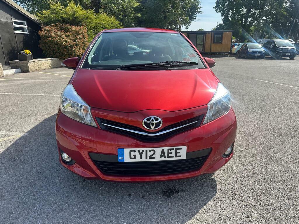 Toyota Yaris 1.33 Dual Vvt-i Tr Euro 5 Red #3