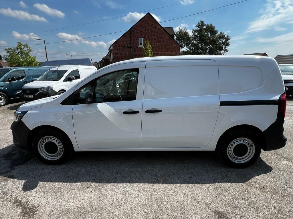 Renault Kangoo Maxi Panel Van E-tech Ll21 Advance Lwb 6Dr 45Kwh YC74AXT White #2