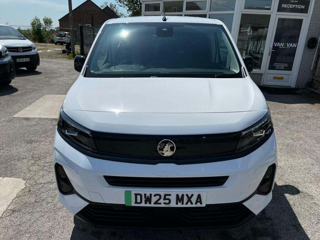 Vauxhall Combo-e Life Panel Van 52Kwh Pro Swb 7.4Kw Charger DW25MXA White #2