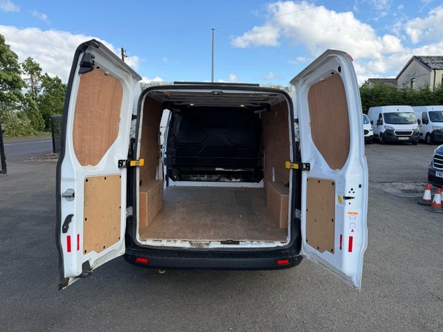 Ford Transit Custom 300 Ecoblue Panel Van CT19WRU White #4