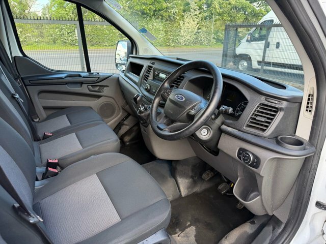Ford Transit Custom 300 Ecoblue Panel Van CT19WRU White #3