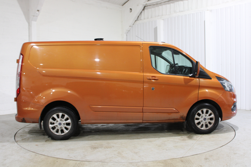 Ford Transit Custom Transit Custom 300 Limited Ecoblue MA21HSG #2