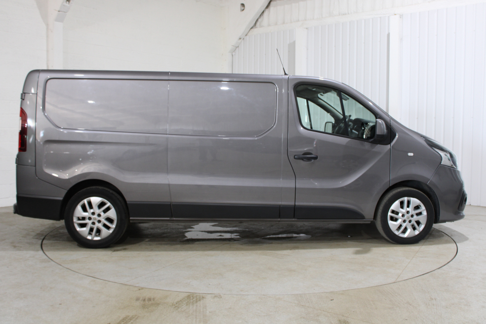 Renault Trafic Trafic Ll29 Sport Nav Dci MA17VKX #2