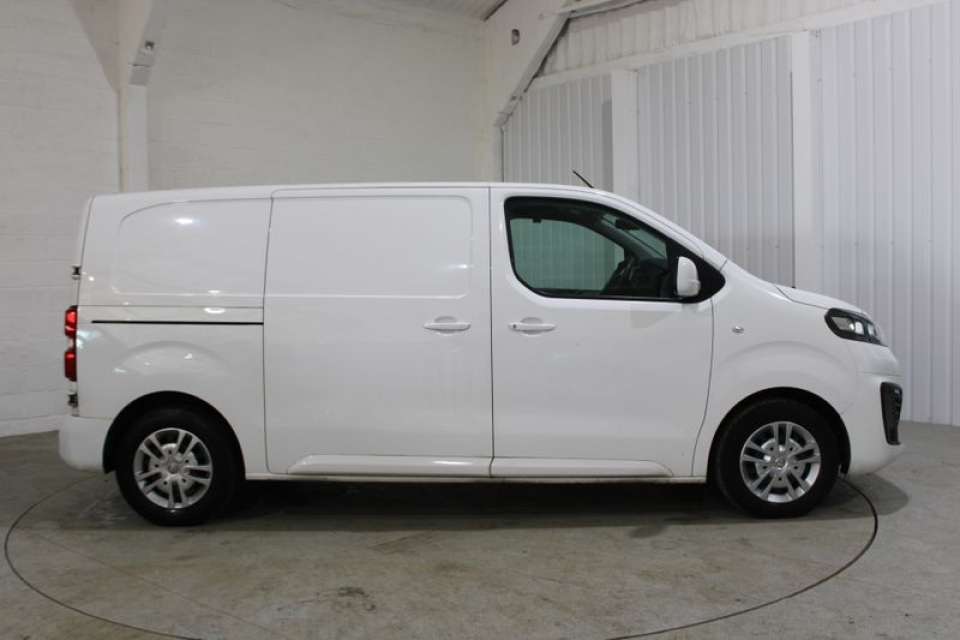 Vauxhall Vivaro Vivaro 2700 Sportive Ss 