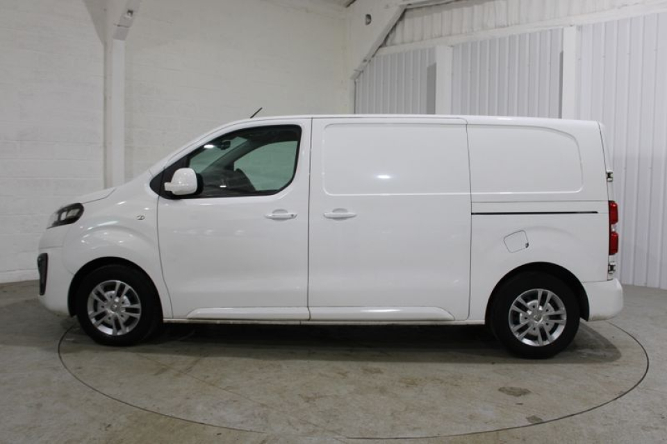 Vauxhall Vivaro Vivaro 2700 Sportive Ss DV21RFJ #5