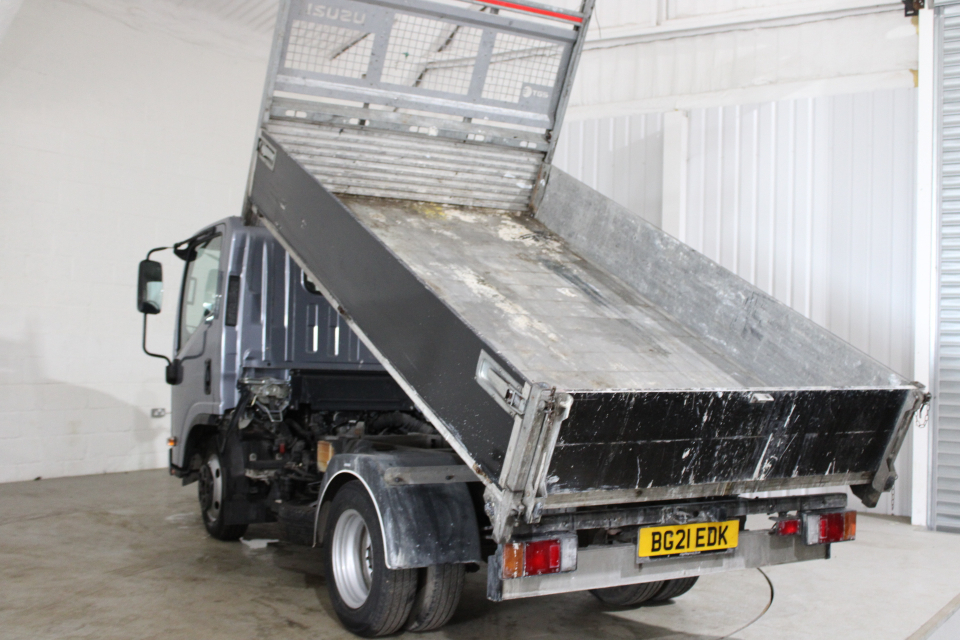 Isuzu  Dropside Swb L1 Grey #4