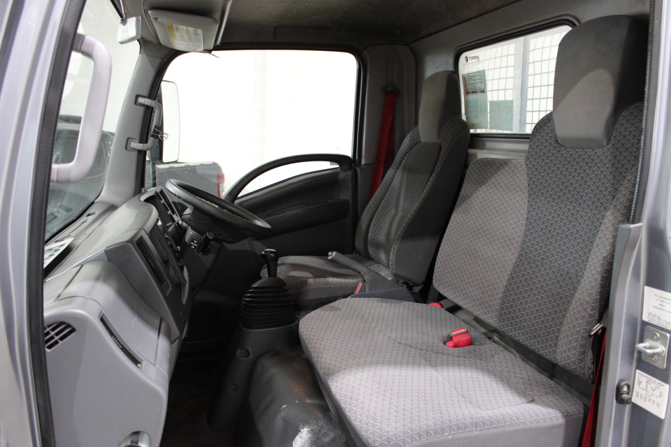 Isuzu  Dropside Swb L1 Grey #9