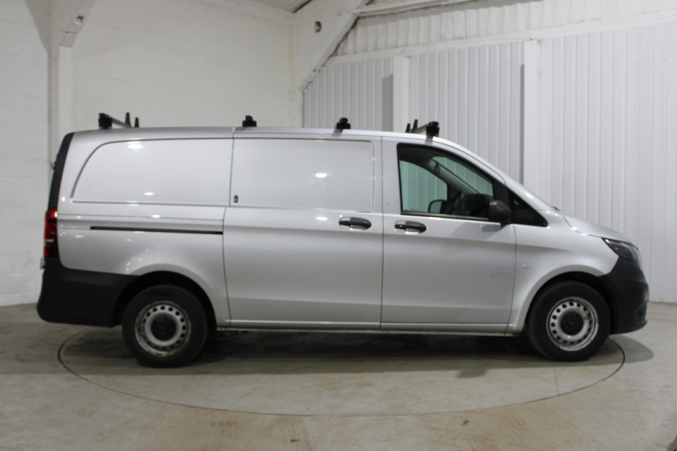 Mercedes-Benz Vito Vito 114 Bluetec 136Ps Silver #2