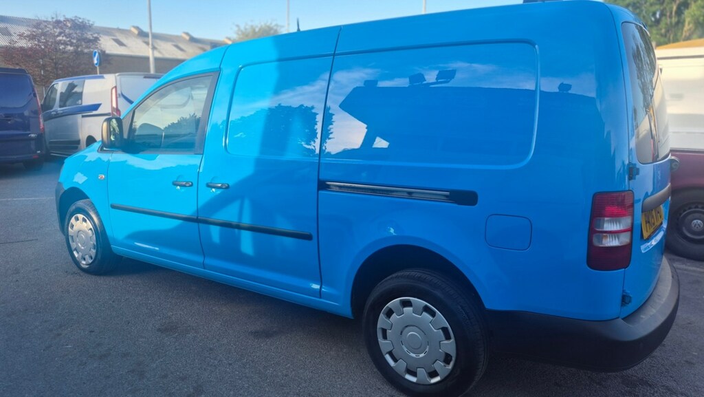 Volkswagen Caddy 1.6 Tdi 102Ps Startline Van PK15VPU Blue #4