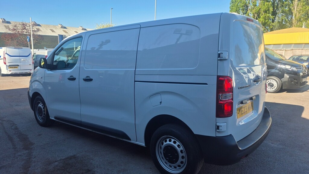 Citroen Dispatch 1400 2.0 Bluehdi 145 Van Enterprise Edition YE23MMV White #3