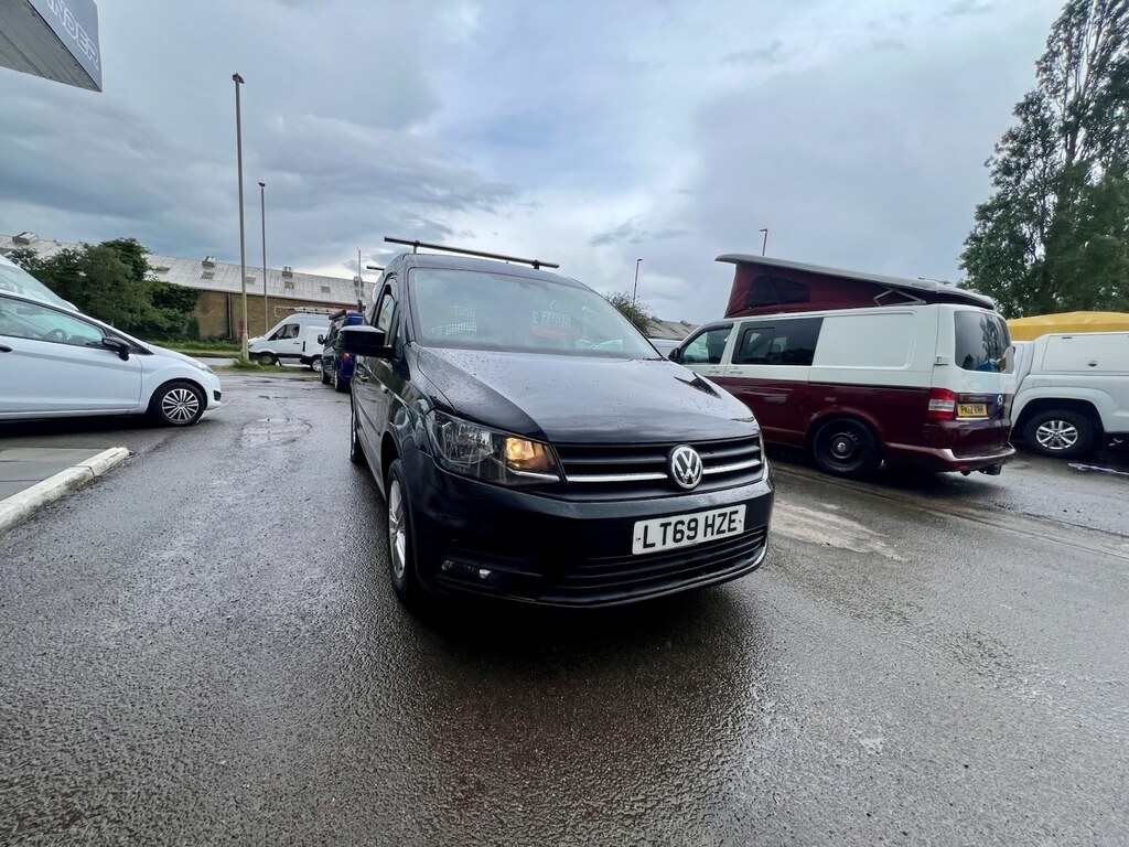 Volkswagen Caddy 2.0 Tdi Bluemotion Highline Nav Van Black