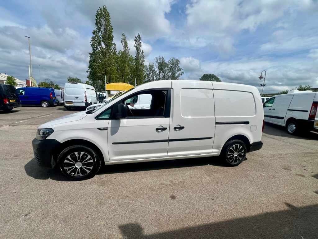 Volkswagen Caddy Maxi 2.0 Tdi Bluemotion Tech 102Ps Startline Van GJ17YSW White #5