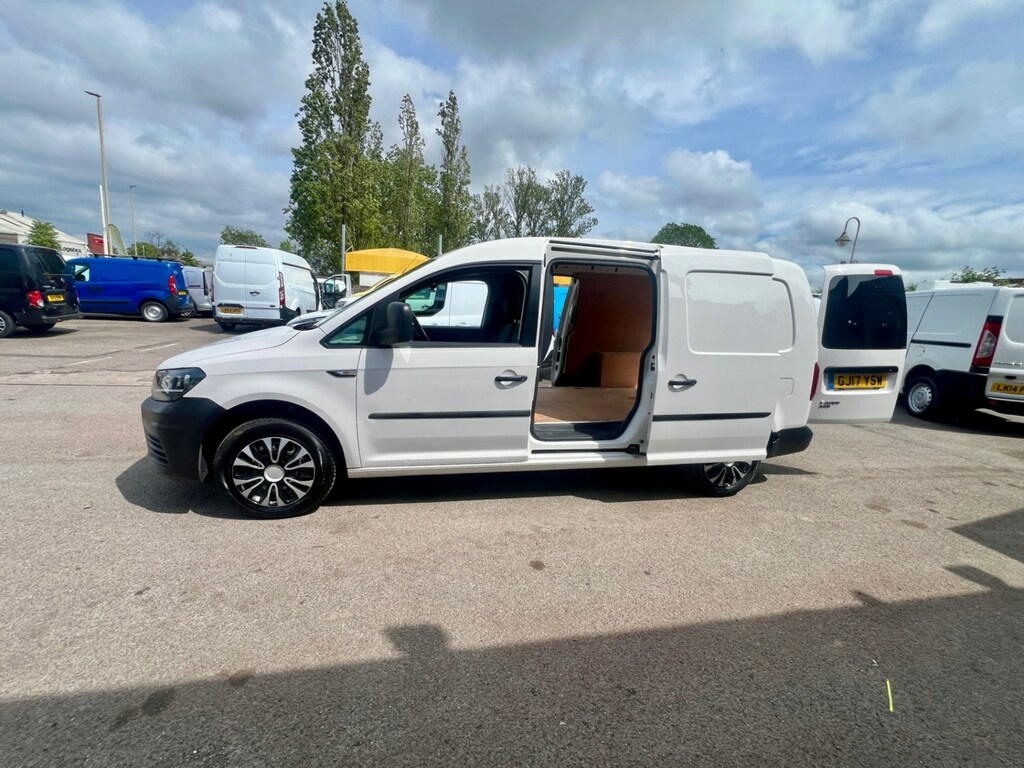 Volkswagen Caddy Maxi 2.0 Tdi Bluemotion Tech 102Ps Startline Van GJ17YSW White #6