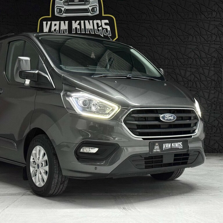 Ford Transit Custom 2.0 320 Ecoblue Limited Crew Van L2 H1 Euro 6 YS70RKJ #6