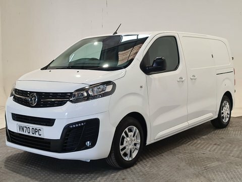 Vauxhall Vivaro 1.5 Turbo D VN70OPC #3