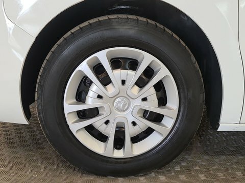 Vauxhall Vivaro 1.5 Turbo D VN70OPC #5