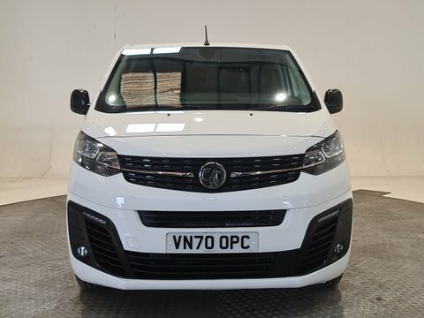 Vauxhall Vivaro 1.5 Turbo D VN70OPC #2