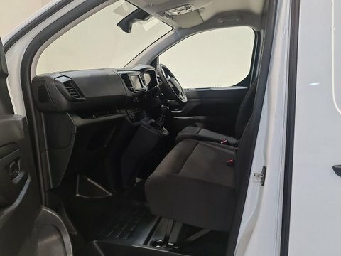 Vauxhall Vivaro 1.5 Turbo D DT73OEK #6