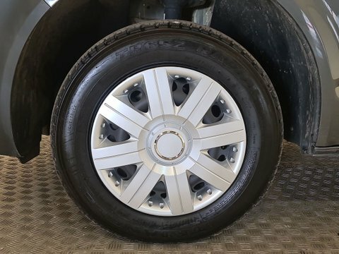 Volkswagen Transporter 2.0 Tdi T28 GJ72VUE #5