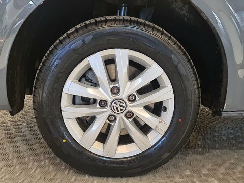 Volkswagen Transporter 2.0 Tdi T28 SW23DYD #6