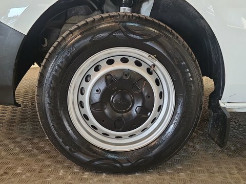 Ford Transit Custom 2.0 Ecoblue Leader LE23GGZ #6
