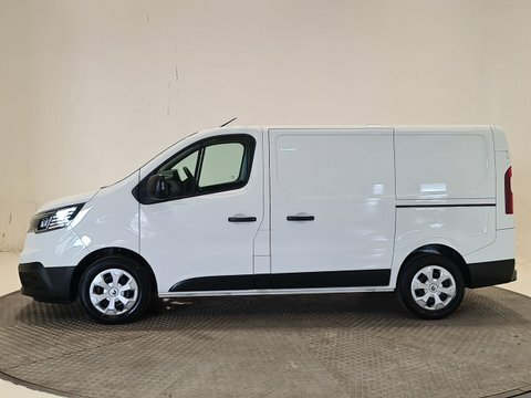 Renault Trafic 2.0 Dci Sl28 NA23CXJ #4