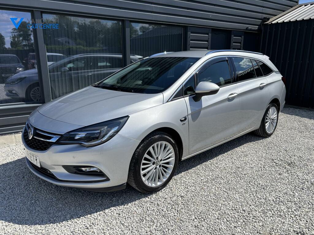 Vauxhall Astra 1.6 Cdti Blueinjection Elite Nav Sports Tourer YY68ETT Silver #4