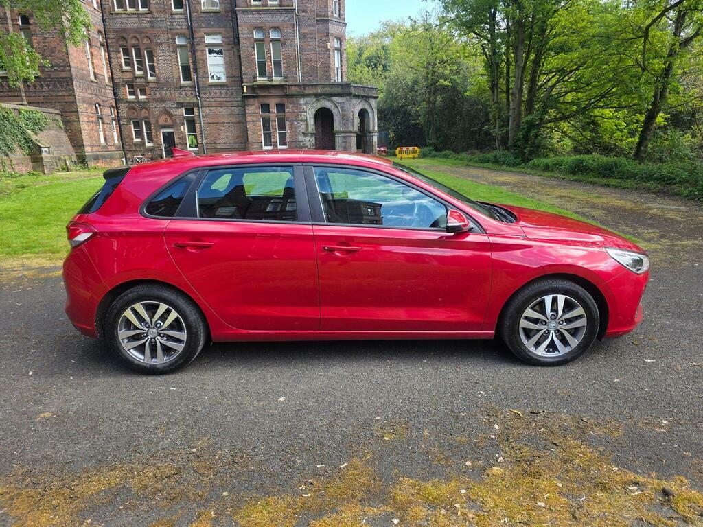 Hyundai I30 1.4 T-gdi Blue Drive Se Nav Dct Euro 6 S S Red #4