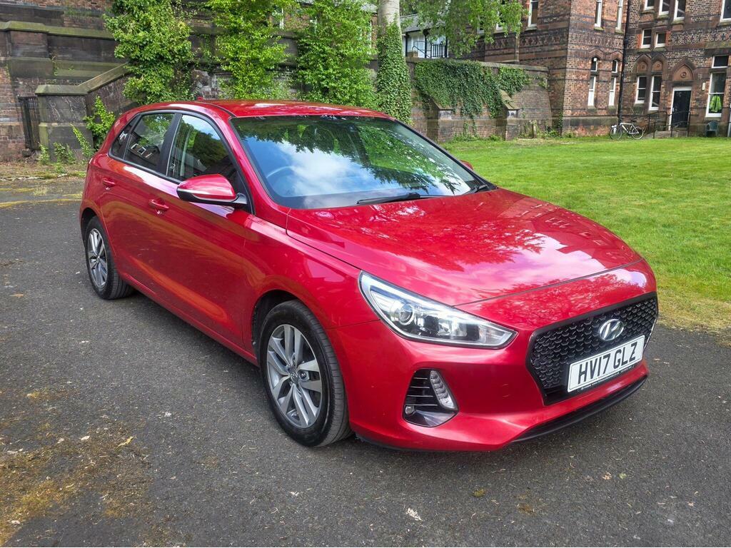 Hyundai I30 1.4 T-gdi Blue Drive Se Nav Dct Euro 6 S S Red