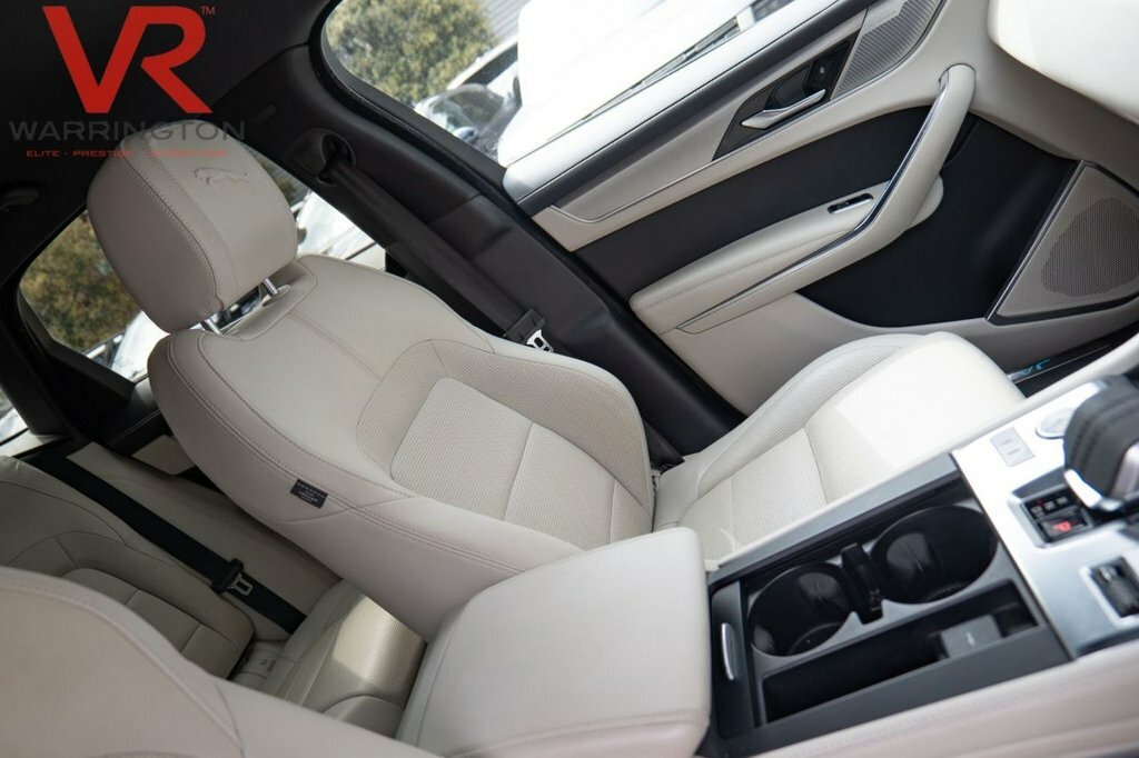 Jaguar F-Pace 2L R-dynamic Se PB22EMB Black #3