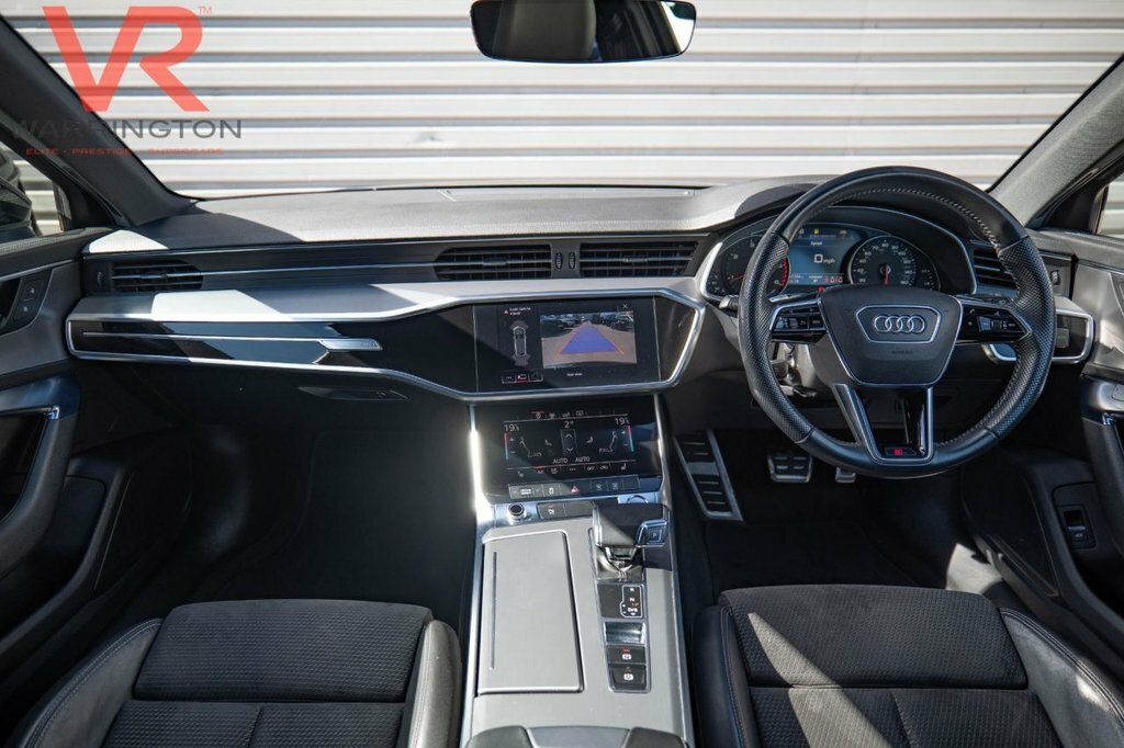 Audi A6 Avant 2L S Line Black #2