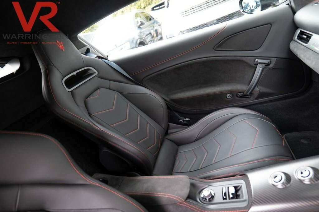 Maserati MC20 3L Null Black #3