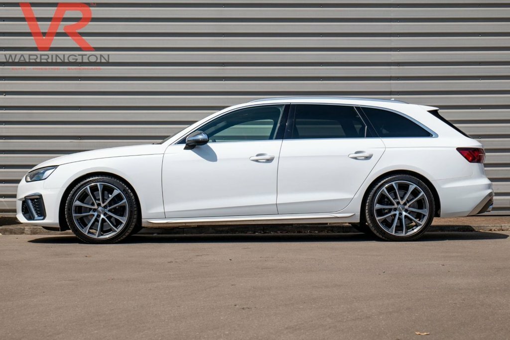 Audi S4 Estate White #6