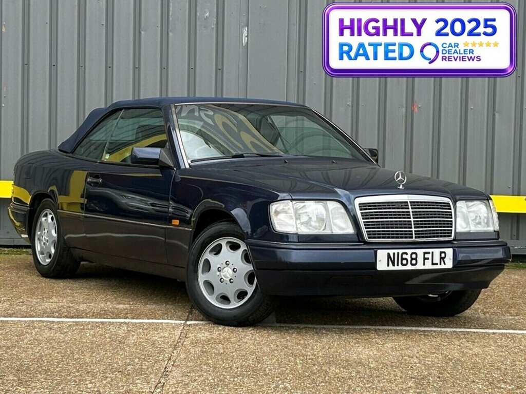 Mercedes-Benz 220 Saloon 2.2 Blue
