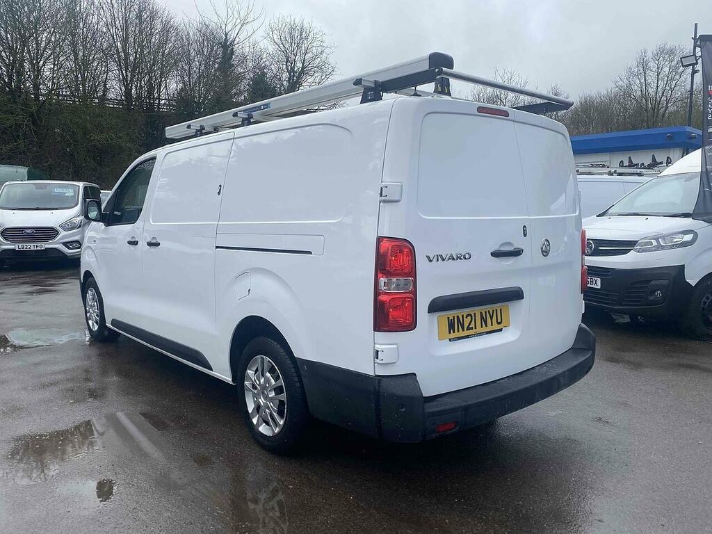 Vauxhall Vivaro 2.0 Turbo D 3100 Dynamic Panel Van 6Dr Manu WN21NYU White #5