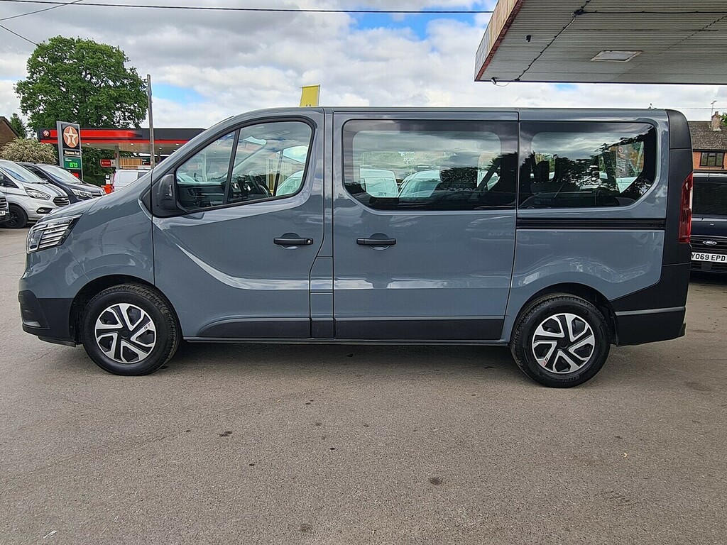 Renault Trafic 2.0 Dci Sl28 Business Minibus Double Cab Diese NA72AWP Grey #4